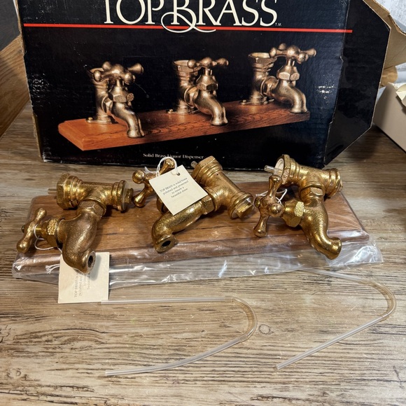 NIB Vintage Top Brass Alcohol Liquor Dispenser 3 Spigot Faucet Neo Art Oak Base.